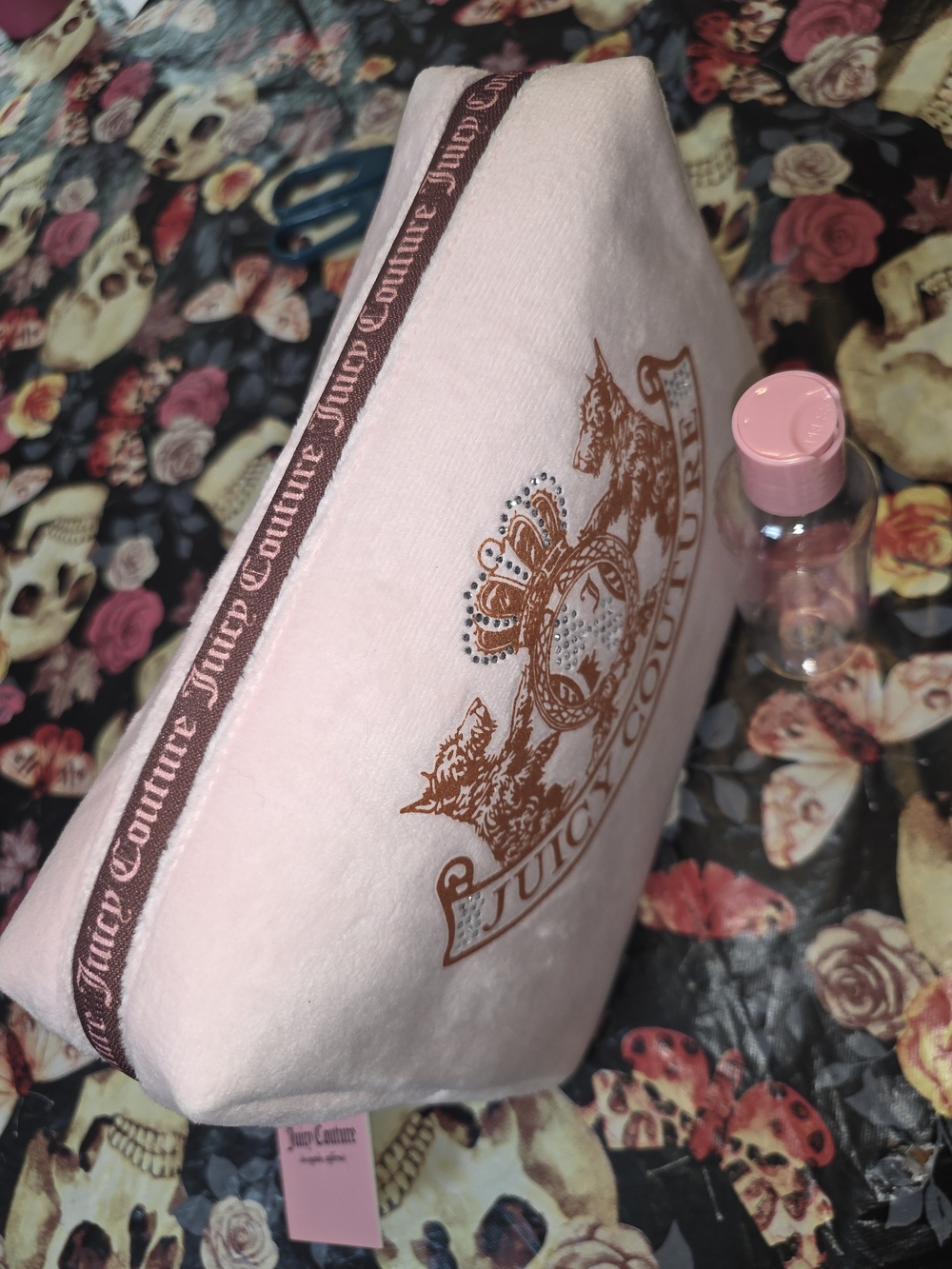 💖 NEW Juicy Couture Velour Cosmetic Bag & Travel Bottle Set – Blush Pink 💖